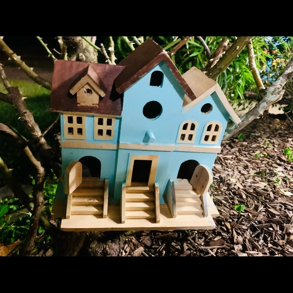 Hand made birth house